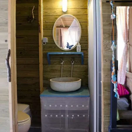 Yerdeniz Kamp Campsite *