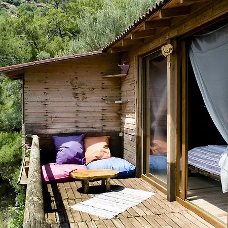 Yerdeniz Kamp Campingplatz *
