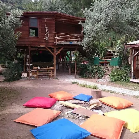 Yerdeniz Kamp Campingplatz *